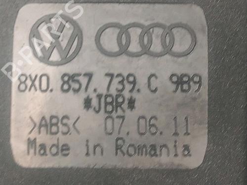 Used Seat buckle AUDI A1 (8X1, 8XK) 1.2 TFSI (86 hp) 28712597