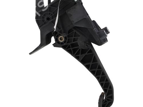 Clutch pedal DACIA SANDERO II 1.0 SCe 75 (B8JC, B8JD, B8NC) | BP31961738I13