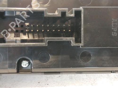 Used Left front window switch Left front window switch OPEL ZAFIRA / ZAFIRA FAMILY B (A05) 1.9 CDTI (M75) (120 hp) 30188067 30188067