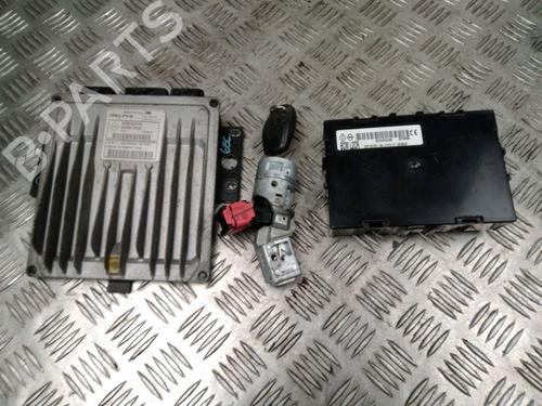 Used Engine control unit (ECU) Engine control unit (ECU) RENAULT CLIO III (BR0/1, CR0/1) 1.5 dCi (BR17, CR17) (86 hp) 13399071 13399071