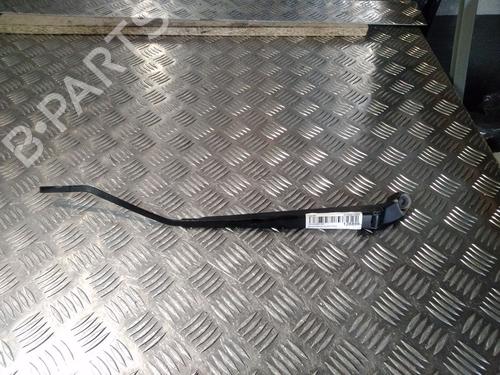 Used Front windshield wiper arm Front windshield wiper arm 23181889 23181889