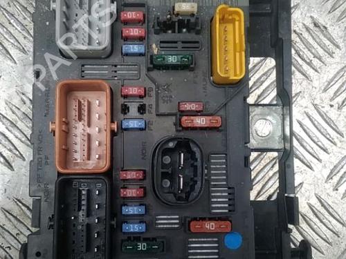 Used Fuse box Fuse box CITROËN C2 (JM_) 1.4 HDi (68 hp) 13078383 13078383