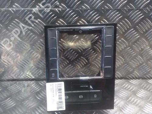 hand-brake-skoda-superb-iii-3v3-16-tdi-8200321029-2015-11712746 main image