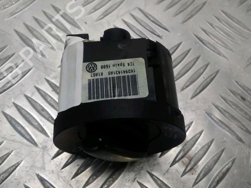Used Headlight switch Headlight switch VW GOLF PLUS V (5M1, 521) 1.9 TDI (105 hp) 15238125 15238125