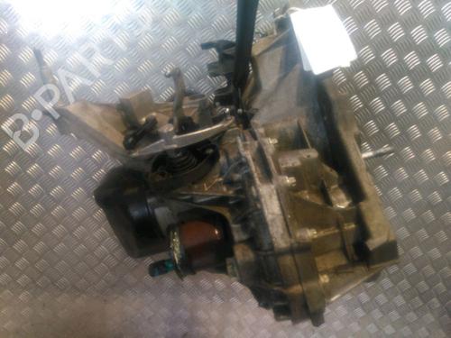 Used Gearbox Gearbox RENAULT TWINGO III (BCM_, BCA_) 1.0 SCe 70 (BCMB) (69 hp) 17101148 17101148