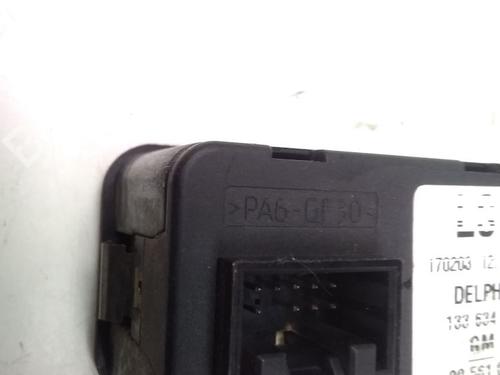 Used Left front window switch OPEL ZAFIRA A MPV (T98) 2.0 DTI 16V (F75) (101 hp) 15755985
