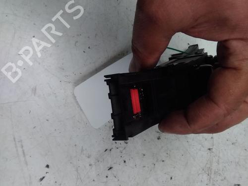 Used Warning switch Warning switch 15750649 15750649