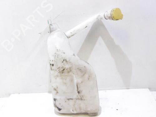 Used Windscreen washer tank Windscreen washer tank RENAULT MEGANE III Grandtour (KZ0/1) 1.5 dCi (KZ0C, KZ1A) (90 hp) 24882760 24882760
