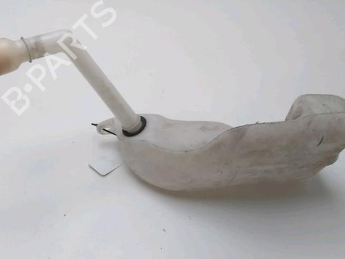 Used Windscreen washer tank RENAULT GRAND SCÉNIC III (JZ0/1_) 1.6 dCi (JZ00, JZ12) (130 hp) 17997296