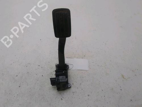 Pedal CITROËN C4 Picasso II 1.6 BlueHDi 120 (120 hp) 28086747