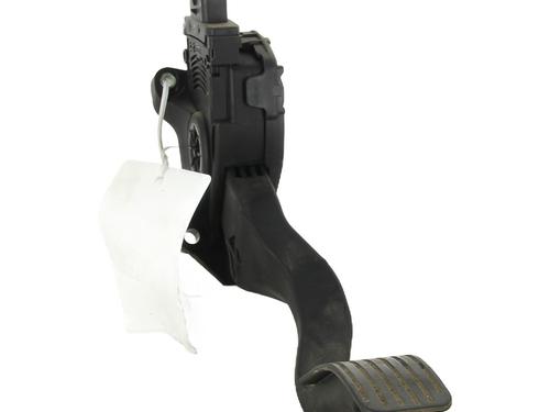 Used Pedal Pedal PEUGEOT 208 I (CA_, CC_) 1.4 HDi (68 hp) 33998041 33998041