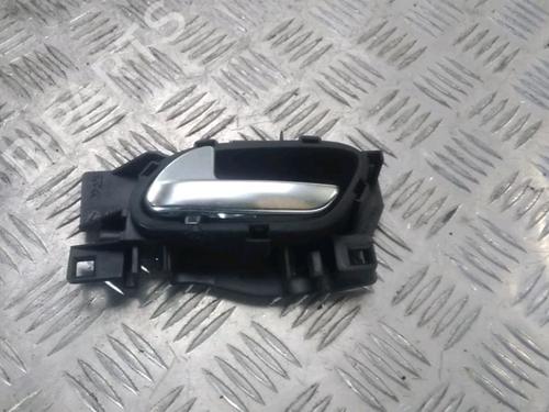 Used Front left interior door handle Front left interior door handle DS DS 3 (SA_) 1.2 THP 110 / PureTech 110 (SAHNPS, SAHNZ6, SAHNZT) (110 hp) 16449925 16449925