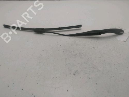Front windshield wiper arm DACIA DUSTER (HM_) 1.3 TCe 130 4x4 (HMMF) | BP29389433C143 