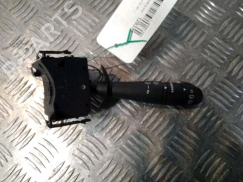 Steering column stalk RENAULT TWINGO II (CN0_) 1.2 16V (CN0K, CN0V, CN0A) | BP11996768I23