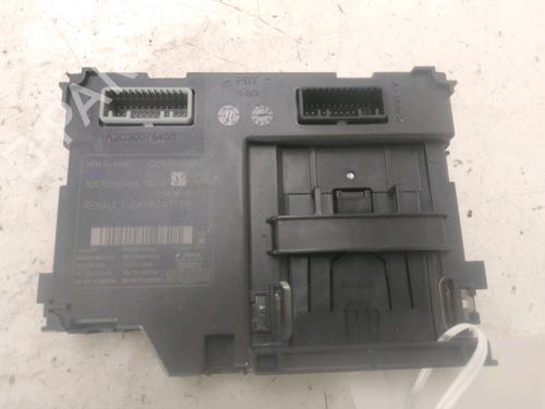 Used Card reader Card reader RENAULT CAPTUR I (J5_, H5_) 0.9 TCe 90 (90 hp) 29577977 29577977