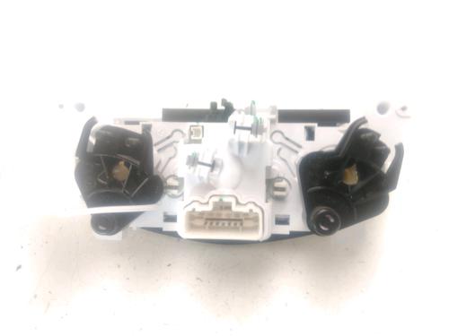 Used Climate control DACIA SANDERO II TCe 90 (B8M1, B8MA, B8AC) (90 hp) 27268314