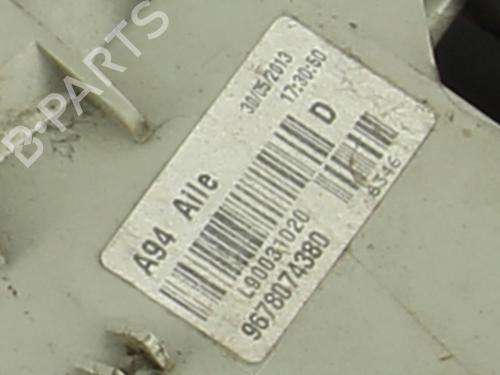 Højre baglygte PEUGEOT 2008 I (CU_) 1.6 HDi (92 hp) 31055620