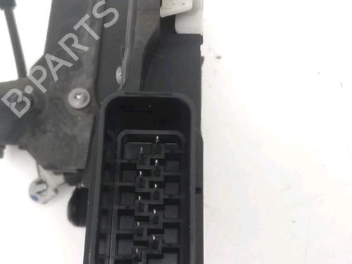 Used Front right lock LAND ROVER RANGE ROVER SPORT I (L320) 3.6 D 4x4 (272 hp) 30502121