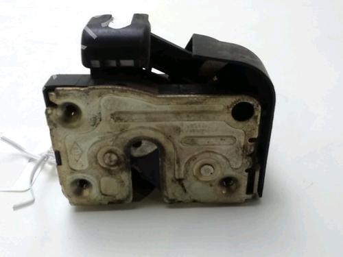 Front left lock RENAULT SCÉNIC I MPV (JA0/1_, FA0_) 1.6 (JA00, JA16, JA15, JA19, JA1V, JA2B, JA2C, JA0B,... (107 hp) 17514859