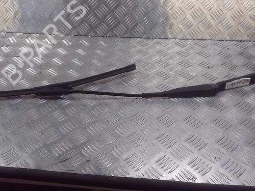 Used Front windshield wiper arm RENAULT CLIO II (BB_, CB_) 1.5 dCi (B/CB3M) (64 hp) 14903104