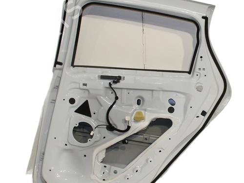 BP32354537C5 main image