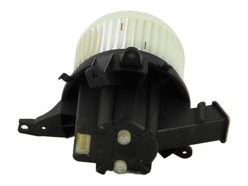 Used Heater blower motor Heater blower motor FIAT 500X (334_) 1.3 (334.AXR11) (150 hp) 34175651 34175651