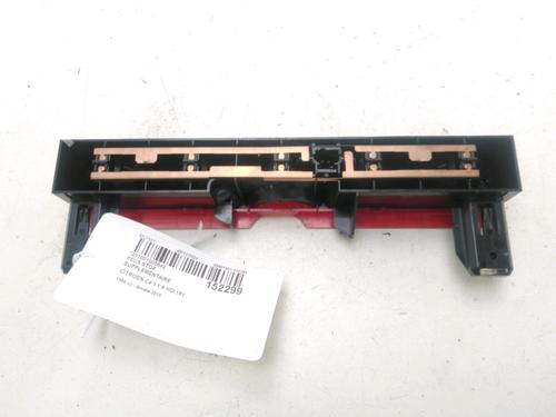 Used Third brake light Third brake light CITROËN C4 Coupe (LA_) 1.6 HDi (90 hp) 21755986 21755986