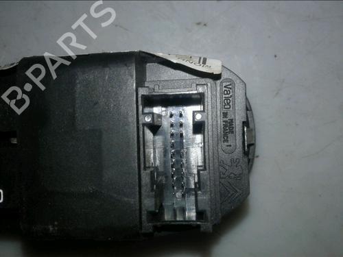 Used Left front window switch PEUGEOT 206 Hatchback (2A/C) [1998-2012]  15755834