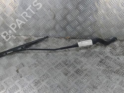 Used Front windshield wiper arm PEUGEOT 106 II (1A_, 1C_) 1.1 i (60 hp) 20927183