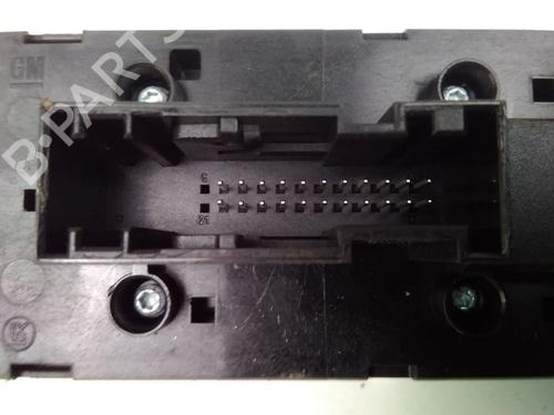 Used Left front window switch Left front window switch OPEL ASTRA H GTC (A04) 1.7 CDTi (L08) (101 hp) 15755942 15755942