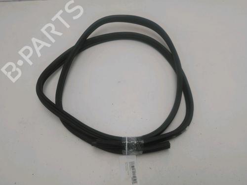 rubber-door-seal-renault-clio-ii-bb_-cb_-1998-1999-2000-2001-2002-2003-2004-2005-2006-2007-2008-2009-2010-2011-2012-2013-2014-2015-2016-24521177 main image