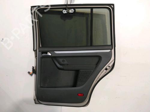 Używane Drzwi tylne prawe VW TOURAN (1T3) 1.6 TDI (105 hp) 29963189