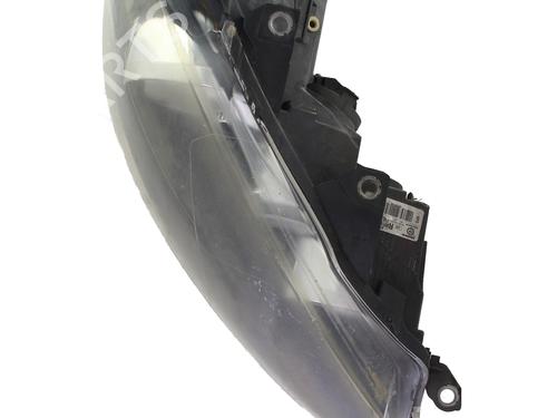 Used Right headlight Right headlight VW GOLF VI (5K1) 1.6 TDI (105 hp) 33809000 33809000