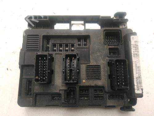 Used Fuse box PEUGEOT 206 Hatchback (2A/C) 1.9 D (69 hp) 23334254