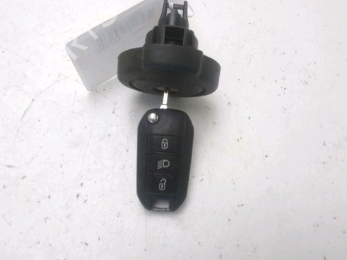 Used Fuel flap PEUGEOT 308 II (LB_, LP_, LW_, LH_, L3_) 1.6 HDi 100 (99 hp) 27622275
