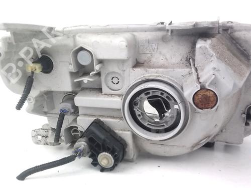 Scheinwerfer links für SUZUKI GRAND VITARA II (JT, TE, TD) 1.9 DDiS All-wheel Drive (JT419, TD44, JB419WD, JB419XD,... (129 hp) 31162581