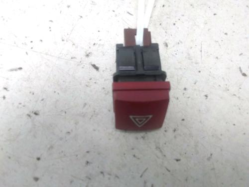 warning-switch-peugeot-207-cc-wd_-2007-2008-2009-2010-2011-2012-2013-2014-2015-27622291 main image
