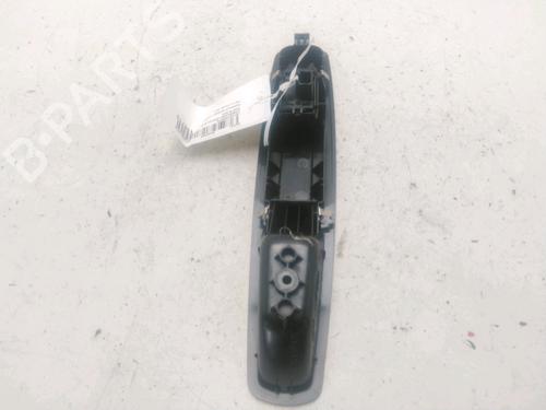 Used Switch Switch RENAULT SCÉNIC III (JZ0/1_) 1.5 dCi (110 hp) 34145475 34145475