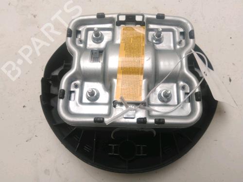 Used Driver airbag RENAULT CLIO III (BR0/1, CR0/1) 1.2 16V (BR02, BR0J, BR11, CR02, CR0J, CR11) (75 hp) 23181092