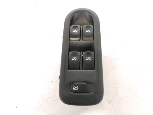Used Left front window switch RENAULT CLIO III (BR0/1, CR0/1) 1.5 dCi (88 hp) 30188065