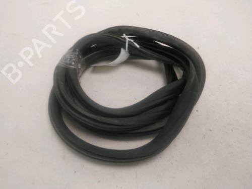rubber-door-seal-skoda-yeti-5l-2009-2010-2011-2012-2013-2014-2015-2016-2017-28178137 main image