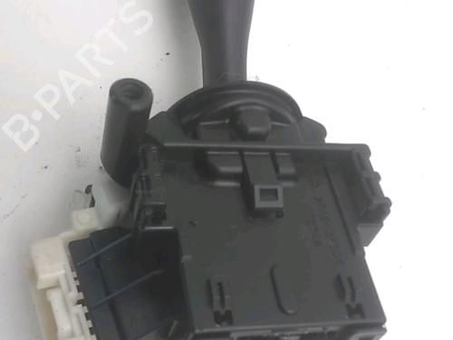 Steering column stalk SUZUKI GRAND VITARA II (JT, TE, TD) 1.9 DDiS All-wheel Drive (JT419, TD44, JB419WD, JB419XD,... | BP27332312I23