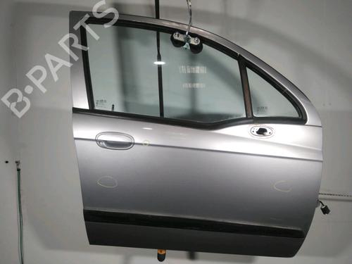Used Right front door CHEVROLET MATIZ (M200, M250) 1.0 (67 hp) 18887794