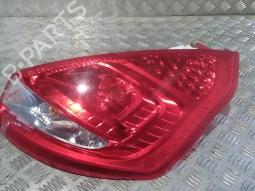 Used Right taillight FORD FIESTA VI (CB1, CCN) 1.4 TDCi (70 hp) 15686094