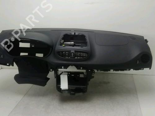Used Dashboard RENAULT CLIO III (BR0/1, CR0/1) 1.5 dCi (C/BR0G, C/BR1G) (68 hp) 23851925