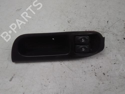 Used Left front window switch Left front window switch RENAULT SCÉNIC I MPV (JA0/1_, FA0_) [1999-2010] 15756004 15756004