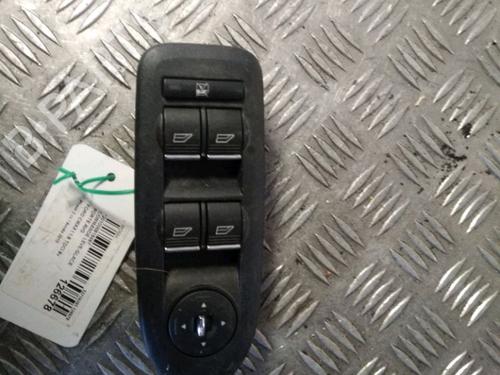 Used Left front window switch Left front window switch FORD C-MAX (DM2) 1.8 TDCi (115 hp) 11996863 11996863
