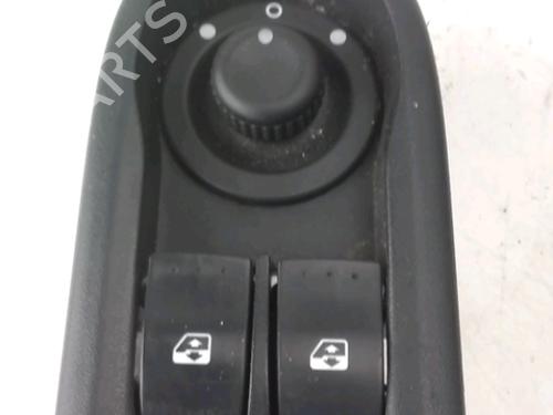 Left front window switch RENAULT MASTER III Van (FV) 2.3 dCi 130 FWD (FV0M, FV0Y, FV0J, FV02, FV03) | BP37162913I27 - Image 2