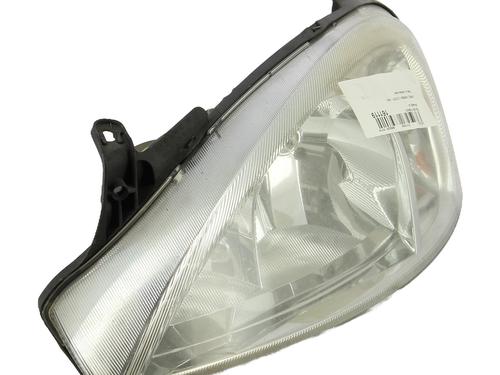 Left headlight OPEL CORSA C (X01) 1.3 CDTI (F08, F68) | BP31325626C28