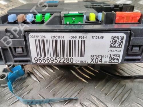 Engine control unit (ECU) CITROËN C3 II (SC_) 1.4 HDi 70 (SC8HZC, SC8HR0, SC8HP4) | BP17051601M57 